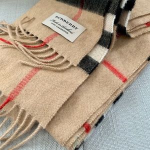 Burberry Plaid Cashmere Scarf w Gift Packaging